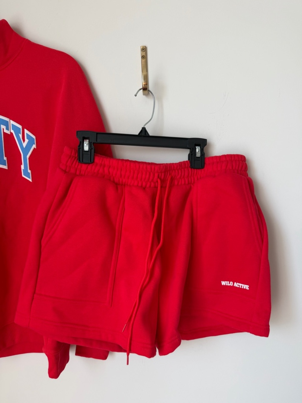 Viral WILO Sporty Red mock neck Sweatshirt & Shorts Set - Picture 2 of 8